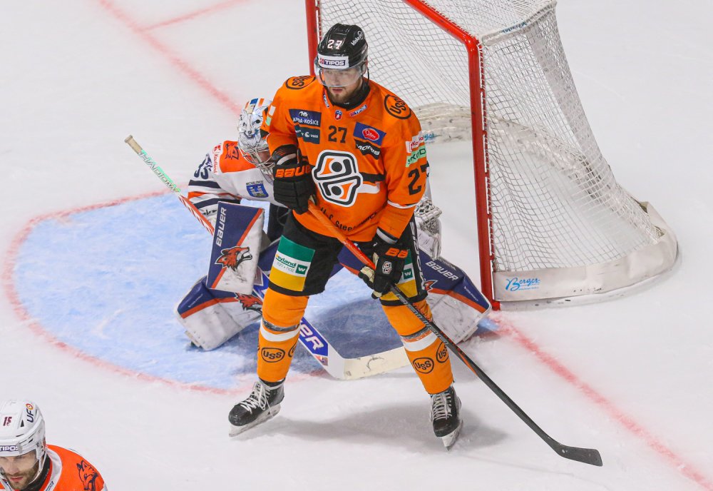 Domov sa vracia čerstvý majster a odchovanec Tomáš Zigo | HC 05 Domov sa vracia čerstvý majster a odchovanec Tomáš Zigo | HC 05